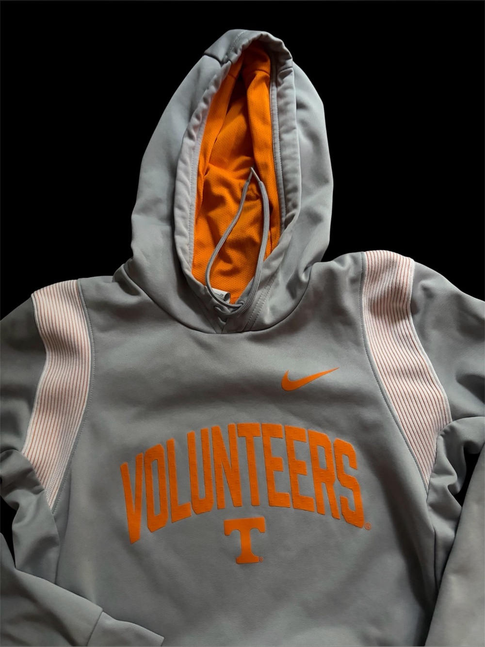 Team Issued Tennessee Volunteers Nike‎ Therma-Fit Performance Hoodie Men’s Small